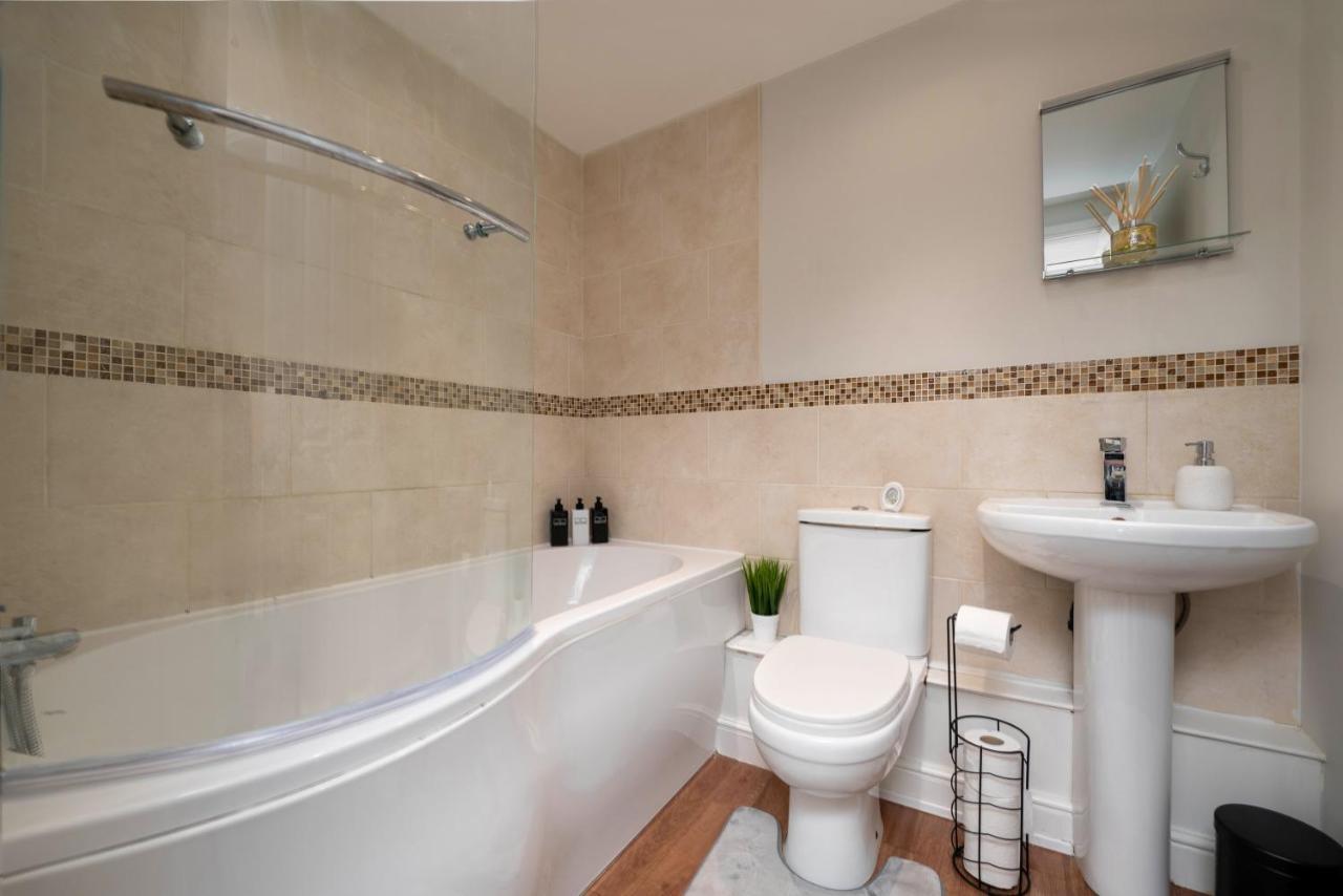 Stunning 3 Bed With Parking & Garden Βίλα Market Rasen Εξωτερικό φωτογραφία